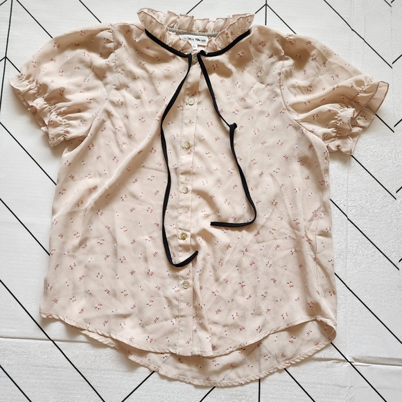 Daisy May Semi Sheer Cream Blouse Size S - Picture 1 of 6
